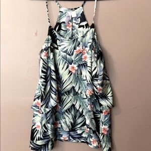Layered Tropical tank